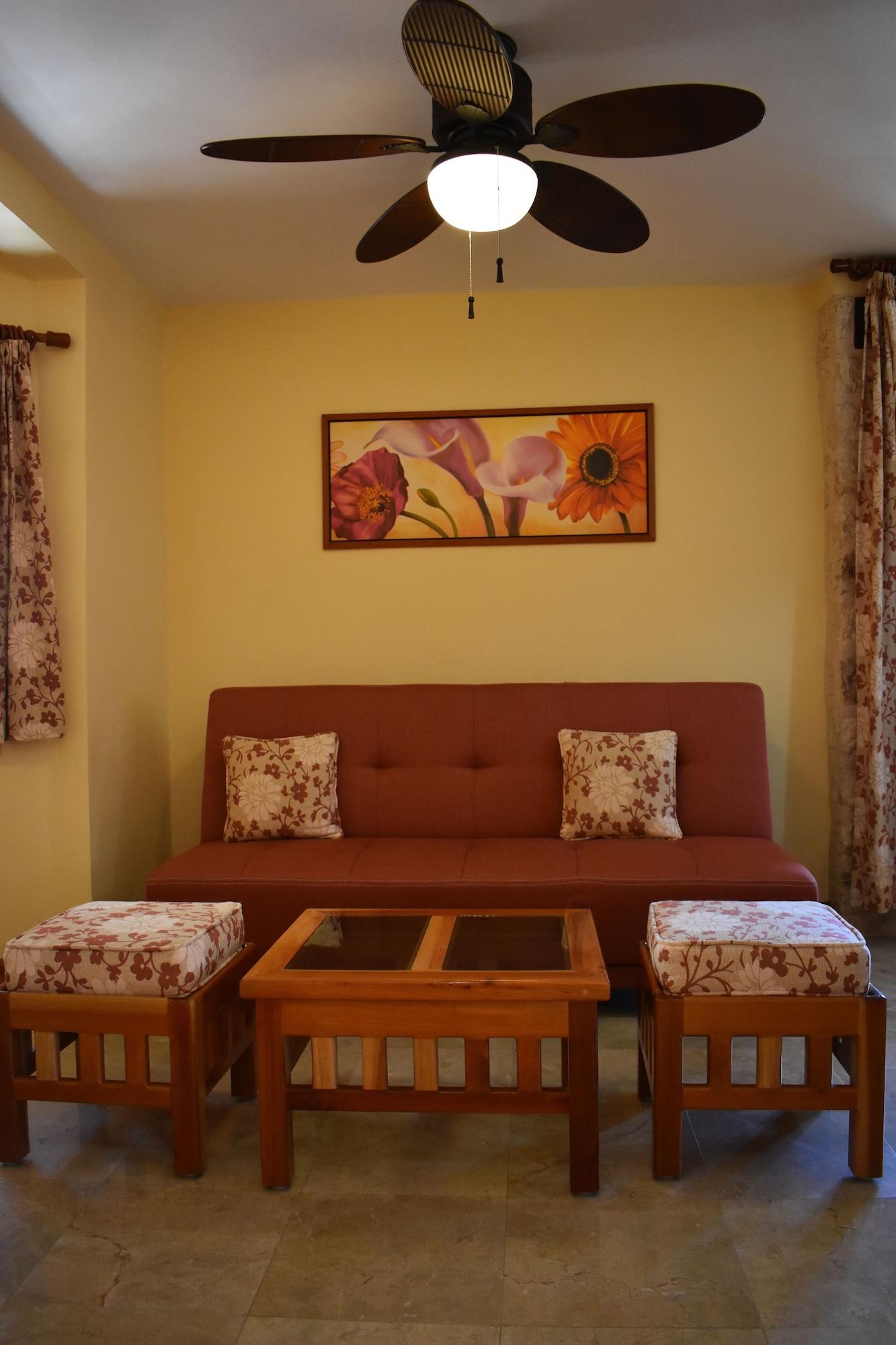 Cancun International Suites Екстериор снимка