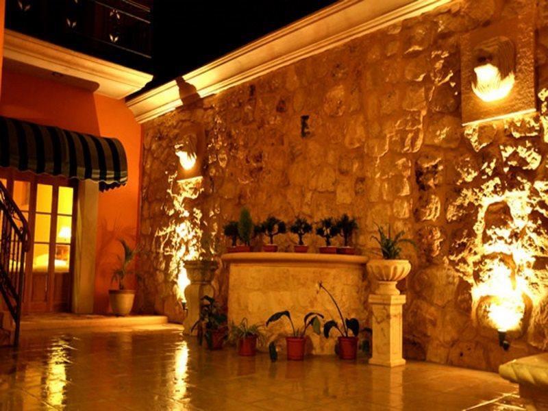 Cancun International Suites Екстериор снимка